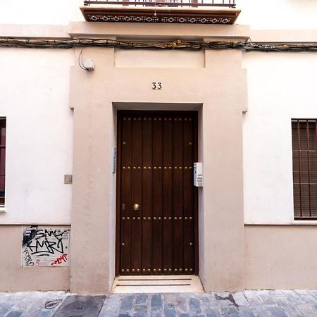 Holi-Rent Gonzalez Cuadrado Appartamento Siviglia Esterno foto